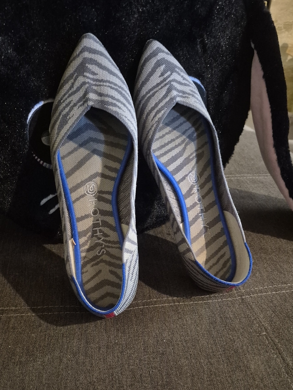Rothy's Grey Zebra Pointed Toe Flats with Blue Trim W 10